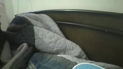 NAIRANANDU28 online show from 12-14-25, 05:51