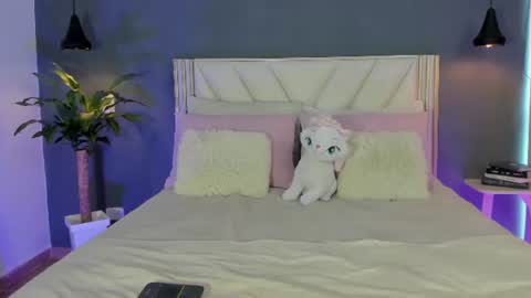 Snapshot of naishaford_1 chatting on 07-28-26, 06:31 Naisha Ford online show from 07-28-26, 06:31