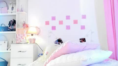 Naissha online show from 02-20-26, 03:23