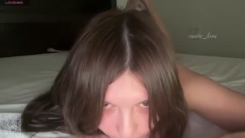 Snapshot of naive_love chatting on 07-13-26, 10:18 Mia guest- Eva from DOUBLECUTIES online show from 07-13-26, 10:18