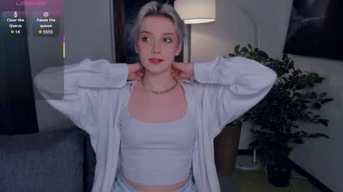 Kate online show from 11-08-25, 12:16