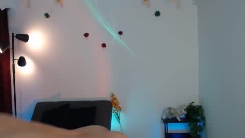 Snapshot of nale4u chatting on 05-18-26, 04:07 Nale Next Stream on November 6th at 2230pm CT online show from 05-18-26, 04:07