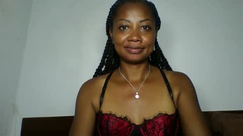 nalinah86 online show from 02-20-26, 04:40