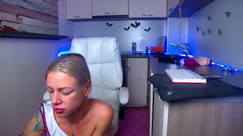 Nally online show from 01-10-26, 01:40