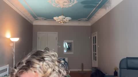 Georges online show from 02-22-25, 10:42