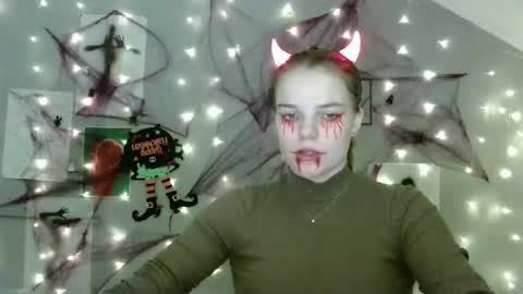 Nana online show from 10-24-25, 08:11