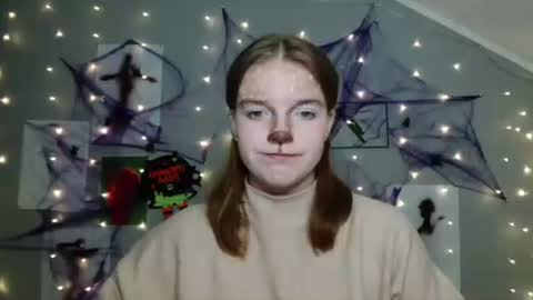 Nana online show from 10-31-25, 09:21