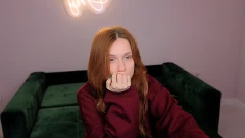 Maeve online show from 09-28-25, 03:06