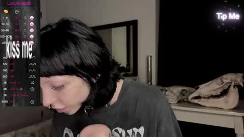 Nana online show from 12-27-24, 02:22