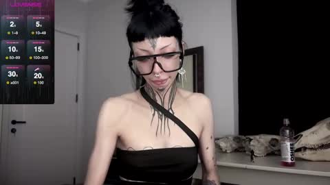 Nana online show from 02-11-25, 08:10