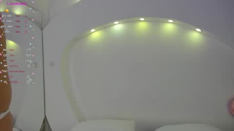 NanaOsaky online show from 02-11-25, 12:27