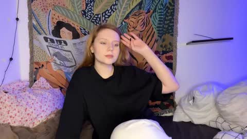 Snapshot of nancy_witch chatting on 01-25-25, 07:49 Nancy and Archi online show from 01-25-25, 07:49