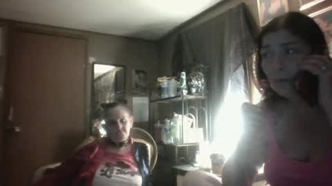 Snapshot of nancybees3 chatting on 05-28-26, 04:54 jasminej online show from 05-28-26, 04:54