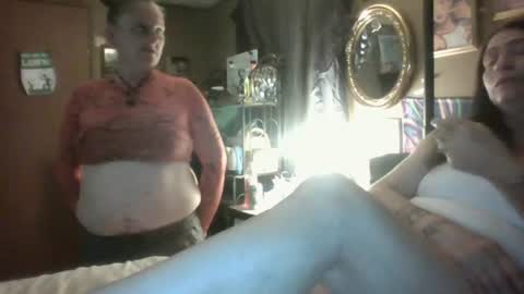 Snapshot of nancybees3 chatting on 06-22-26, 08:55 jasminej online show from 06-22-26, 08:55