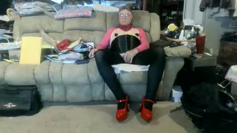 nancyboy_1 online show from 06-06-26, 09:19