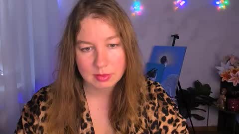 Nancy online show from 11-06-25, 09:32