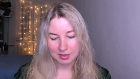 Snapshot of nancysanders chatting on 05-28-26, 06:38 Nancy online show from 05-28-26, 06:38