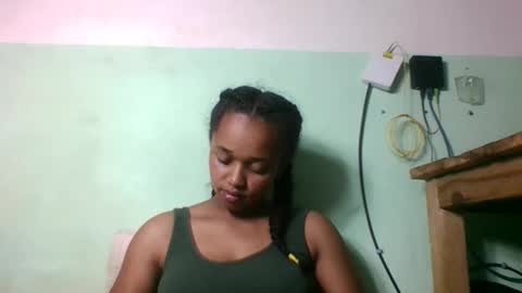 nandrianina416143 online show from 03-06-26, 06:21