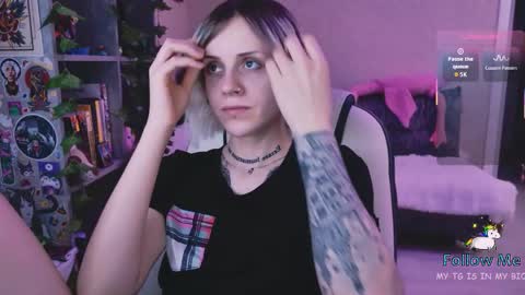 Monday-Friday 12-4 AM and 6-9 AM New York time online show from 04-06-26, 08:32