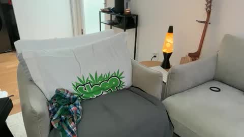 nannerbrains online show from 04-12-26, 07:41