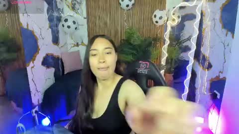 Snapshot of nanni_tay chatting on 07-02-26, 03:06 Nanni online show from 07-02-26, 03:06