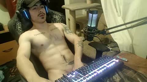 Nan online show from 04-22-26, 03:42