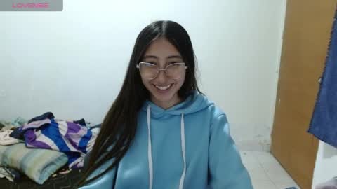 nanylux online show from 04-23-26, 04:14