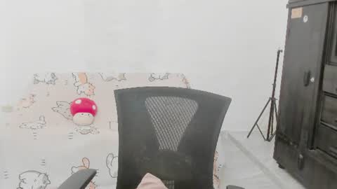  Naoko  online show from 06-18-26, 01:04
