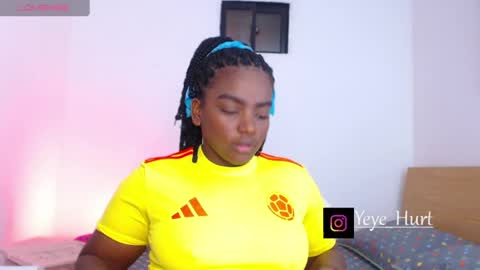 Snapshot of naome75 chatting on 06-05-26, 07:19 Nao.... model Independiente online show from 06-05-26, 07:19