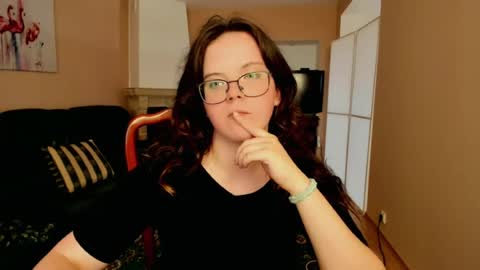 naomi_di online show from 06-23-26, 12:14