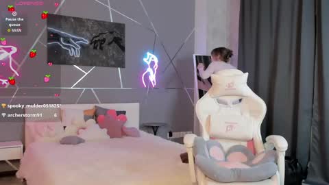naomi_reiss online show from 06-06-26, 12:38