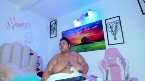 Snapshot of naomiasha_ chatting on 01-30-25, 06:10 online show from 01-30-25, 06:10