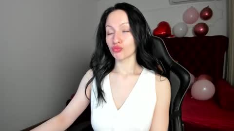 Naomi online show from 02-16-26, 05:36