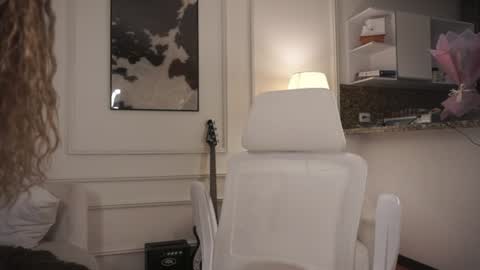 Naomi online show from 06-19-26, 12:15