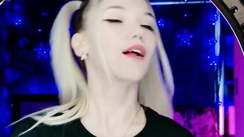 naomihita online show from 02-21-26, 08:04