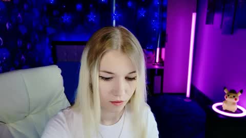 naomihita online show from 04-20-26, 08:28