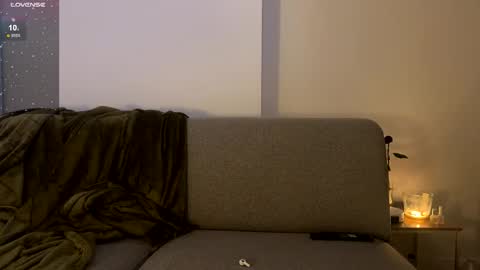 naomirosy online show from 02-25-26, 07:34