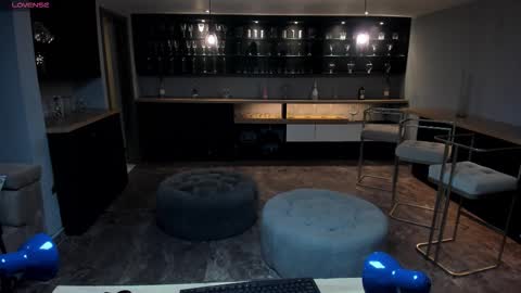 Naomi online show from 11-28-25, 11:57