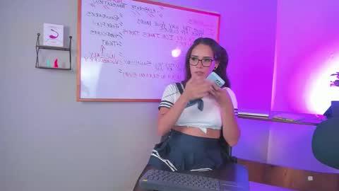 Naomi  online show from 03-06-26, 04:53