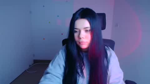 Naomi online show from 10-09-25, 06:06