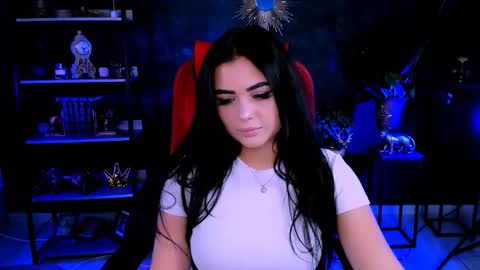Snapshot of naomiwilsons chatting on 09-15-25, 12:27 naomiwilsons online show from 09-15-25, 12:27