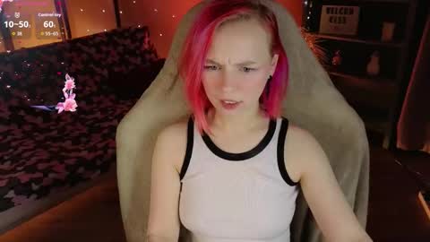 Naomi online show from 03-04-26, 08:37