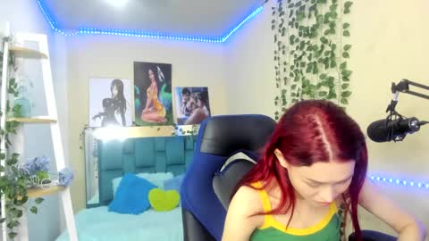 naomy online show from 02-21-25, 07:43