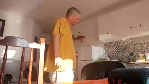 narujoto online show from 11-21-25, 02:27