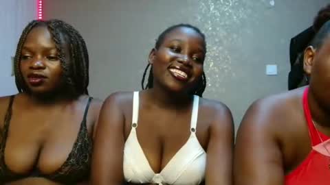 Snapshot of nasha_nei chatting on 02-15-26, 07:54 Nasha online show from 02-15-26, 07:54