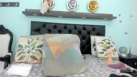 Debora online show from 02-05-26, 12:37