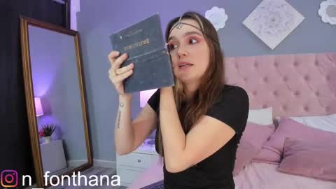 Nashly Fontana online show from 10-03-25, 01:52