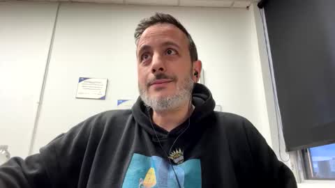 nassobout online show from 04-30-26, 11:42