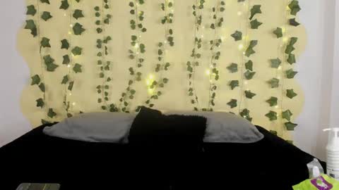 Snapshot of nastasha_nasty1 chatting on 02-16-25, 11:48 Maira online show from 02-16-25, 11:48