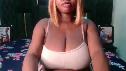 Amanda online show from 11-10-25, 10:58